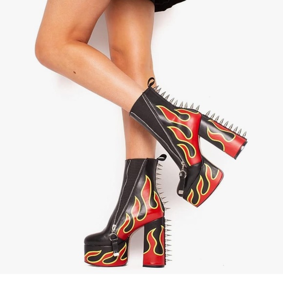 Black and Red Flame Platform Boots - Picture 3 of 3